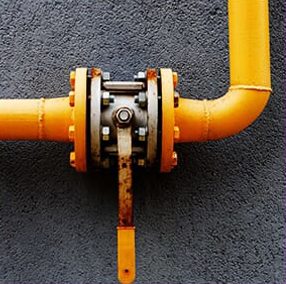 Image of a gas line connecting.